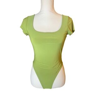 Timing Womens n's Bodysuit Lime Green Short Sleeve Size M Colorful Streetwear